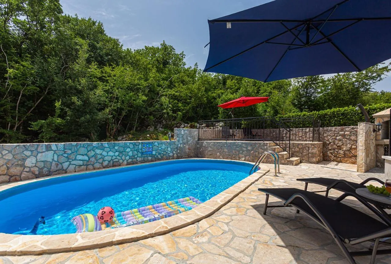 Apartment With A Private Swimming Pool, Garden & Bbq Gostinjac